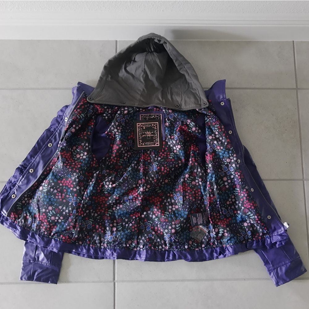 YMI Jacket - Picture 5 of 6